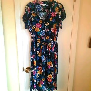 Time & Tru flowery lightweight spring dress 🌼🌸